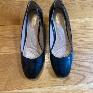 Dexflex Comfort Black Heels